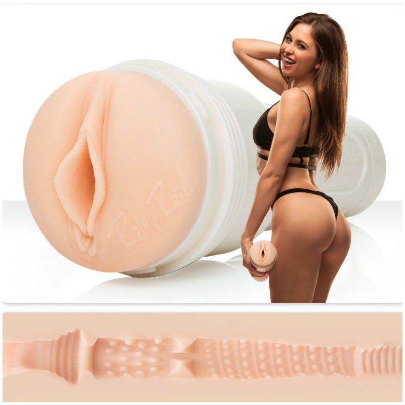 Fleshlight Girls Vagina Riley Reid Utopia
