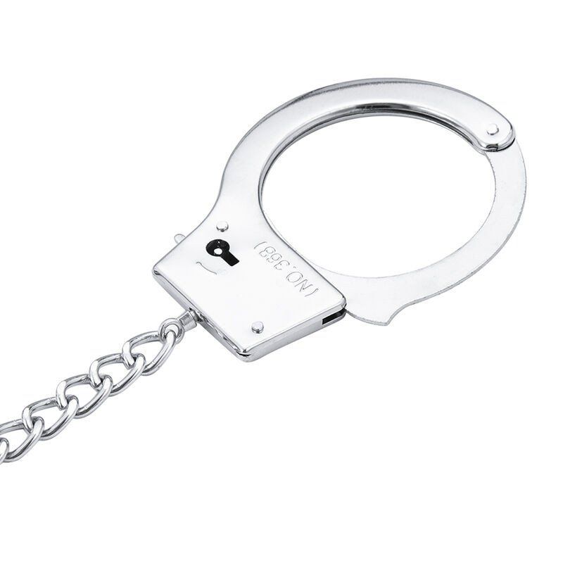 Ohmama Fetish Esposas Con Metal Y Plug